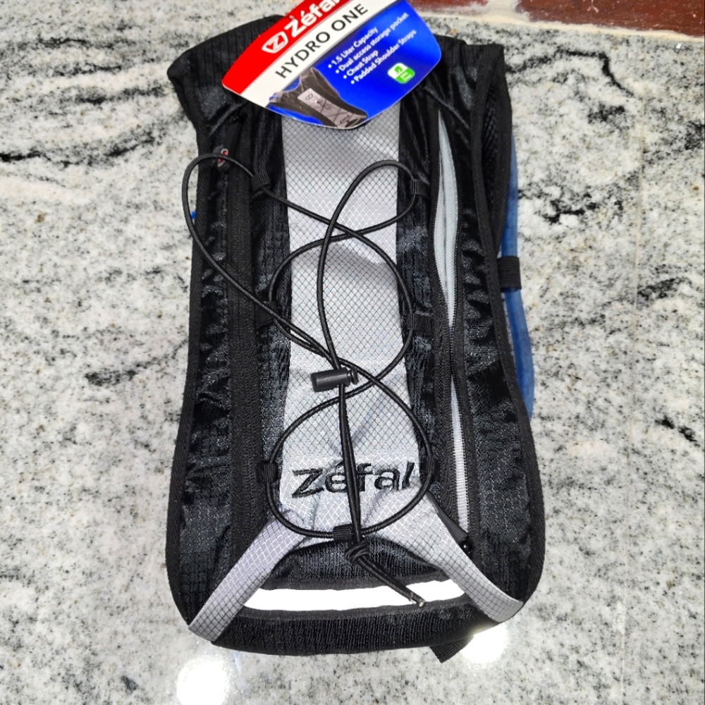 Hrydro One Water Pack NWT - Picture 1 of 5